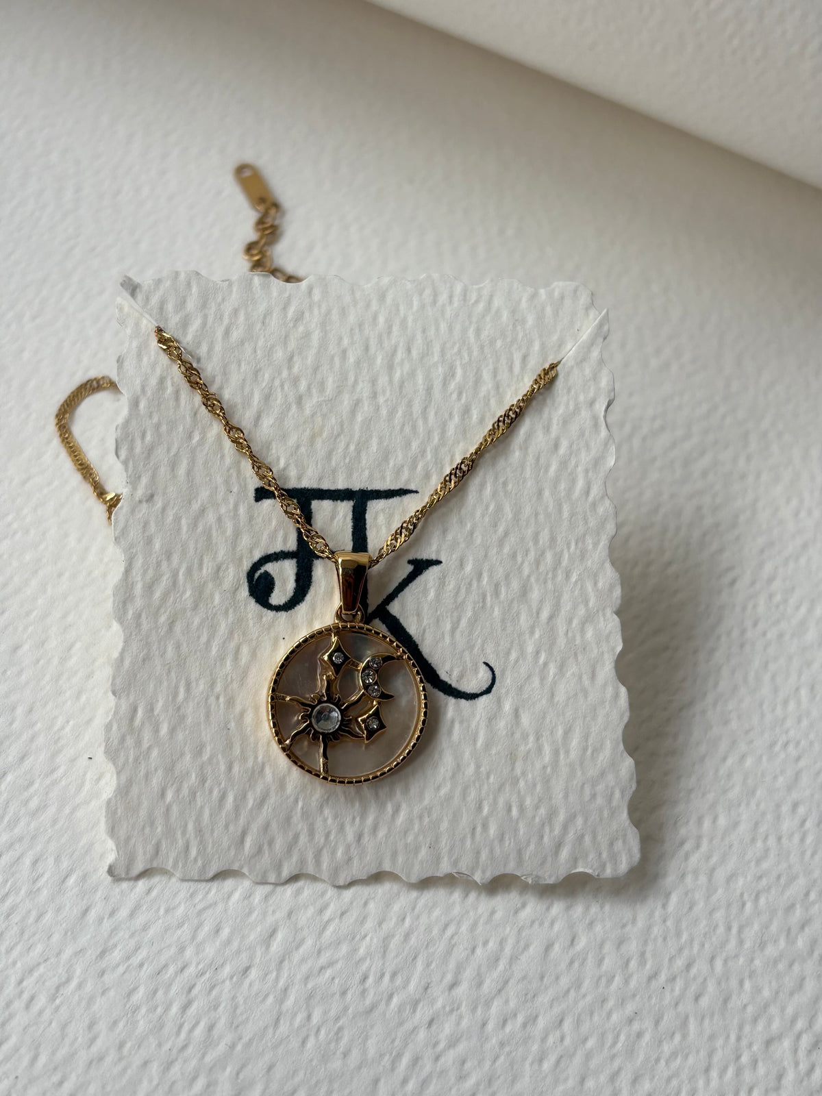 The Vintage Bloom Medallion Necklace