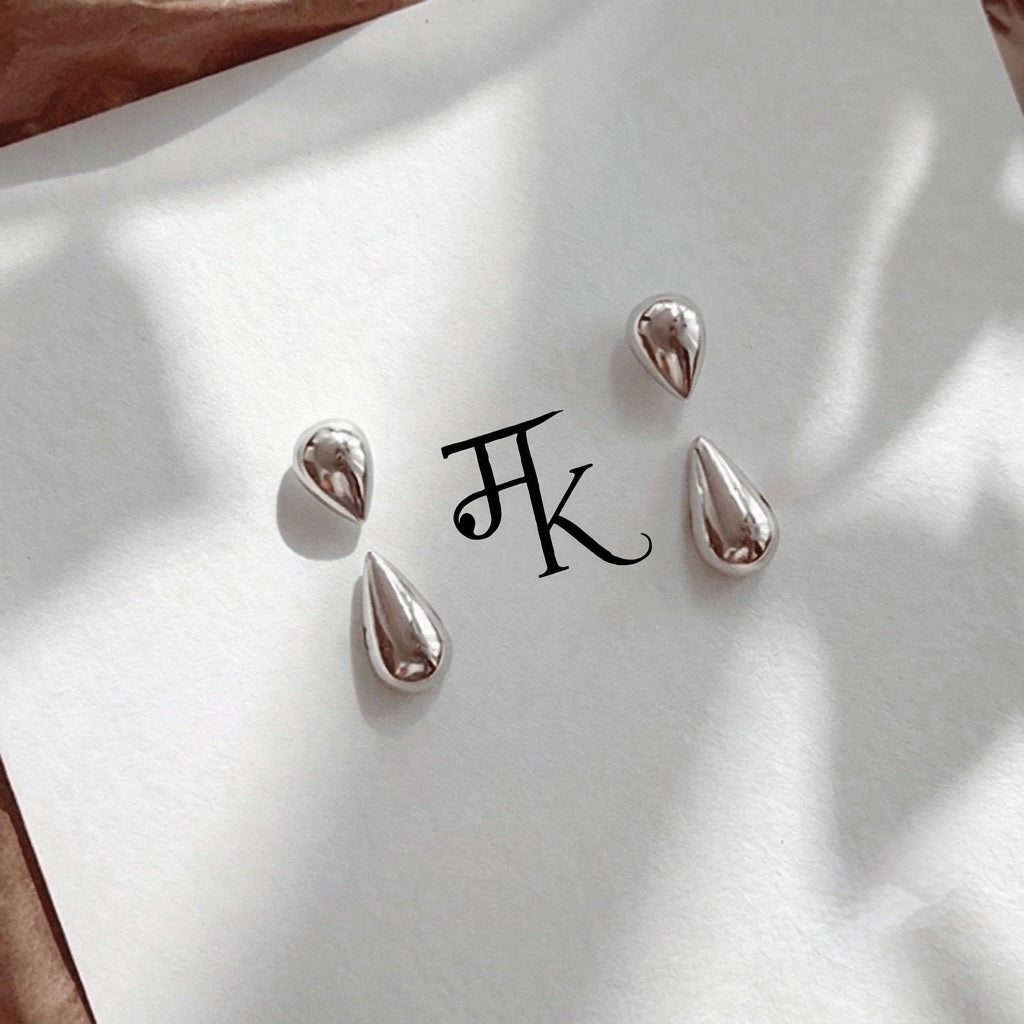 The Liquid Metal Droplet Studs (Silver)