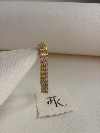 The Line Bracelet (White)