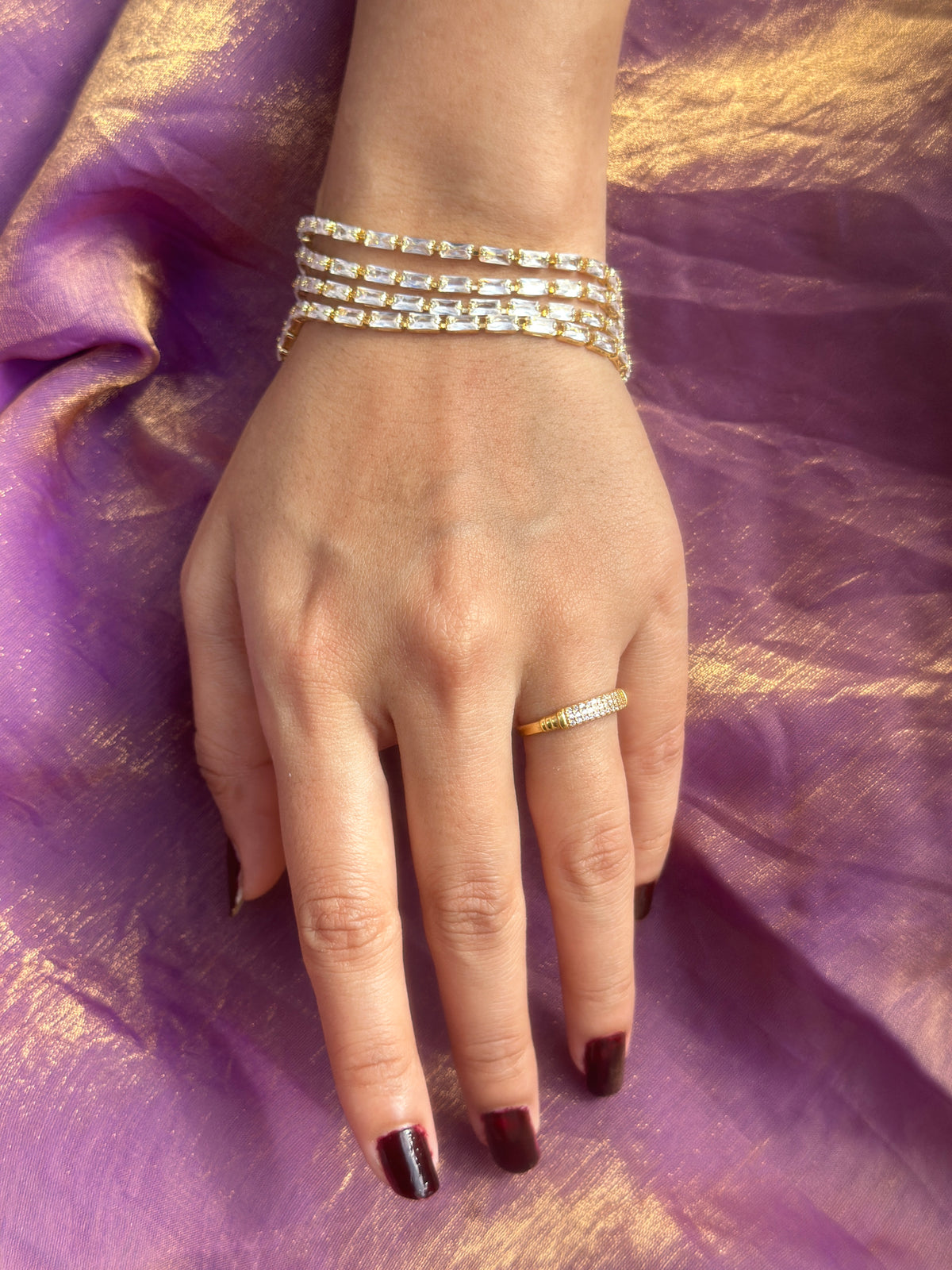 The Line Bracelet (White)