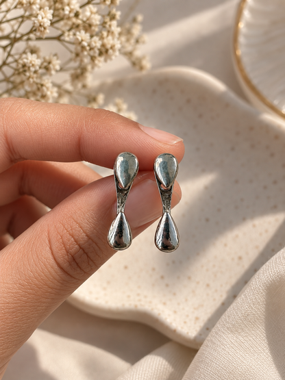The Liquid Metal Droplet Studs (Silver)