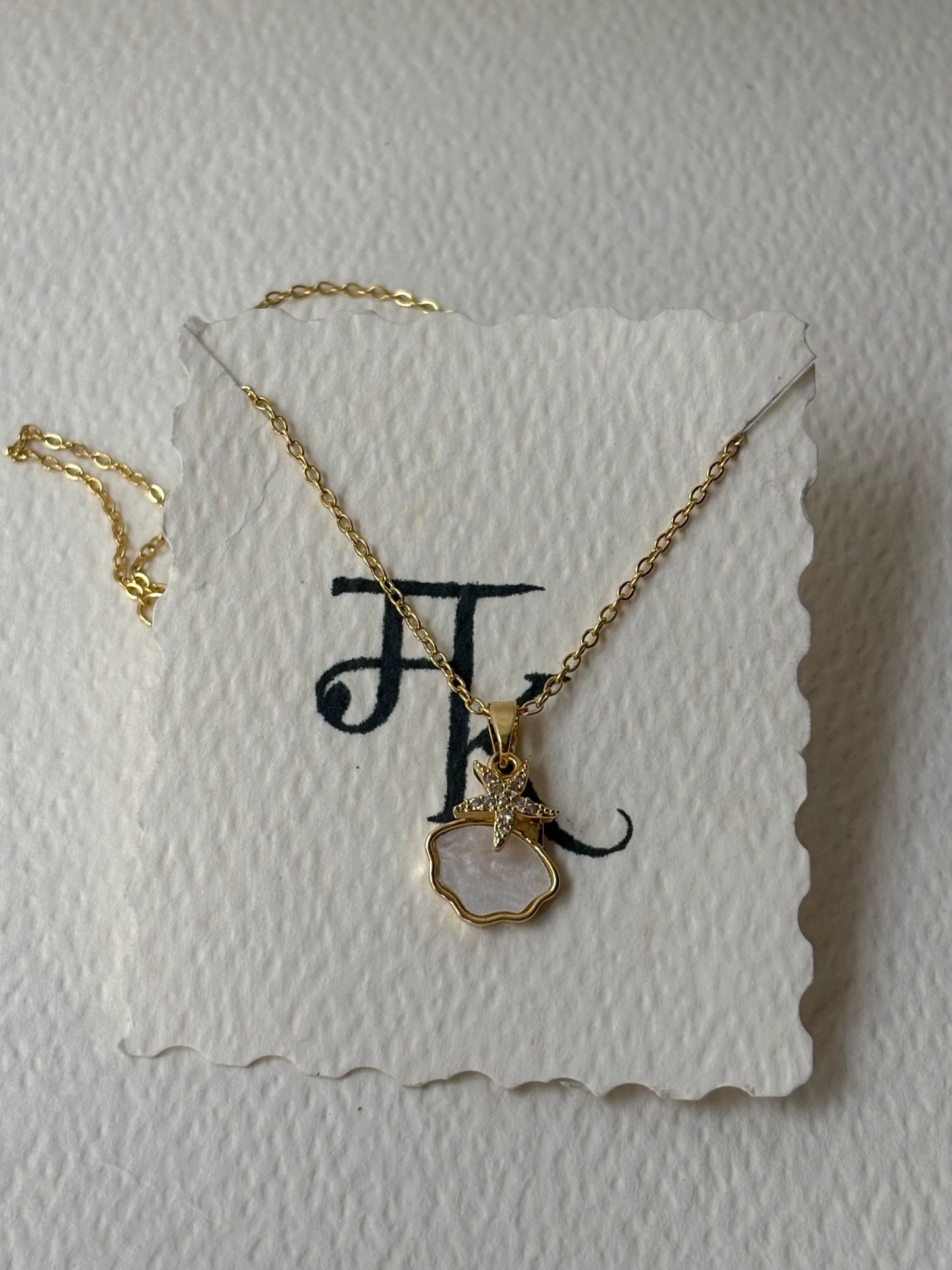 The Starfish & Shell Motif Necklace