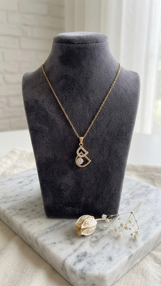 ⁨The Geometric Interlink Pavé Necklace