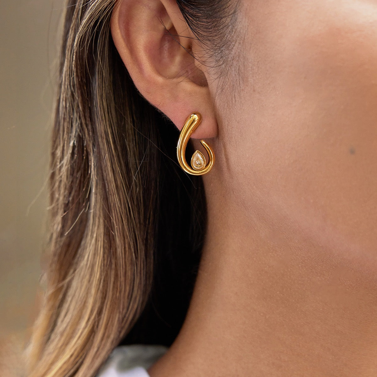 The Gilded Droplet Earrings
