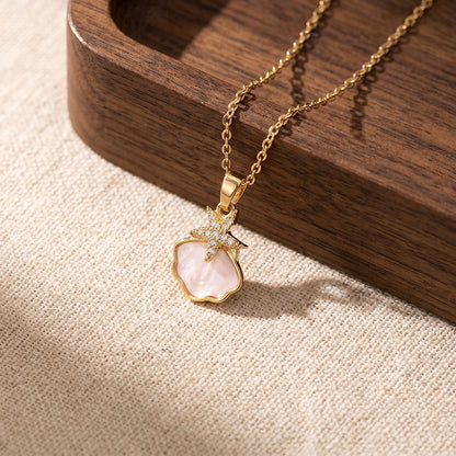 The Starfish & Shell Motif Necklace