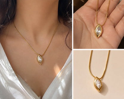 The Aurelia Necklace